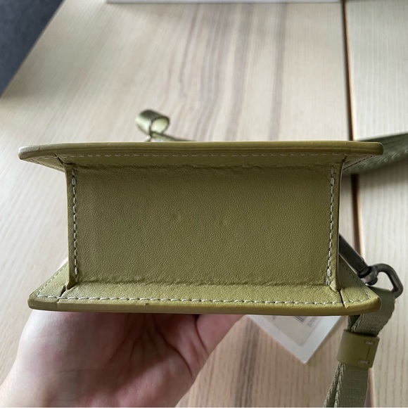 Jacquemus Le Chiquito Logo Lettering Mini Tote Bag - Picture 7 of 12